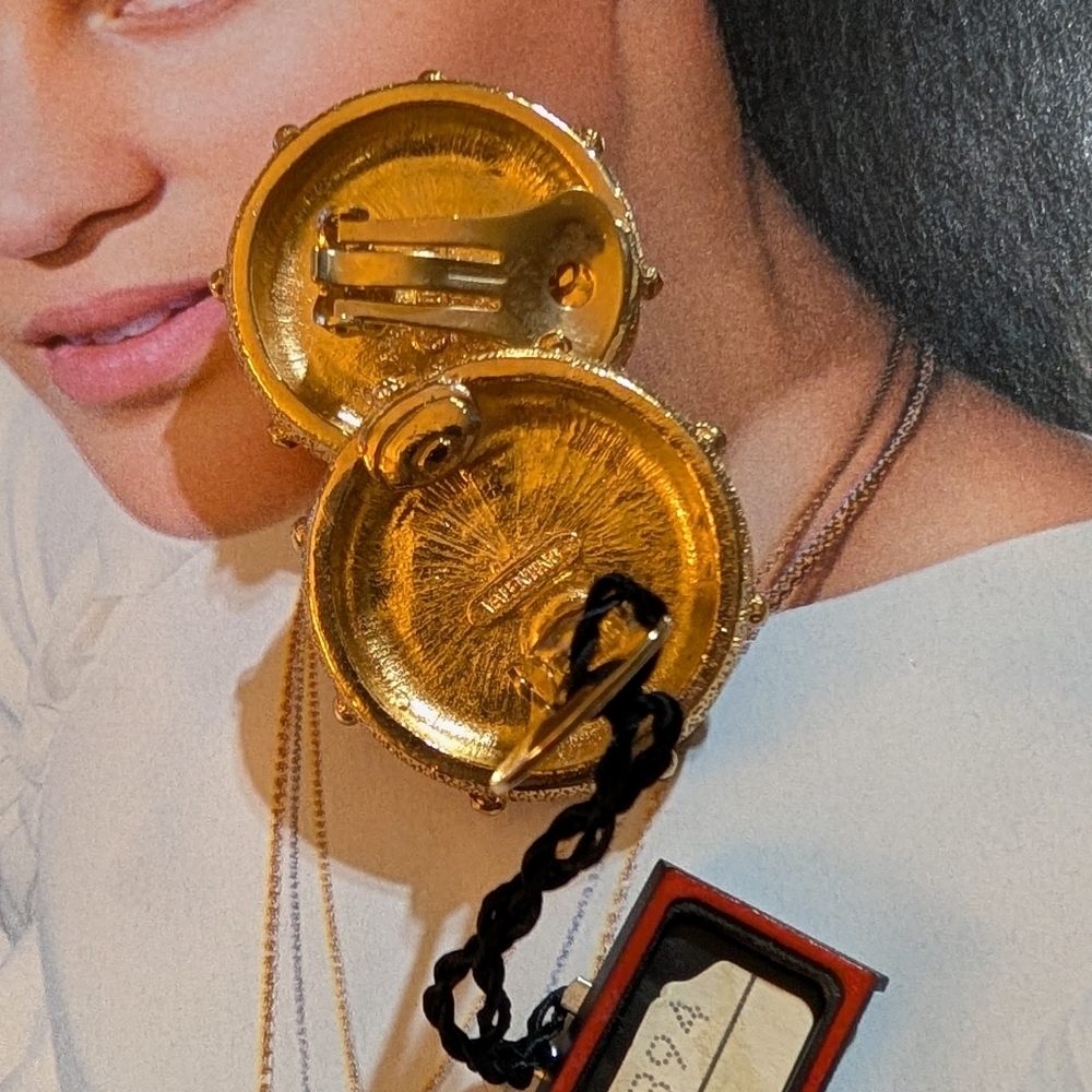 VALENTINO BIJOUX Earrings RARE VINTAGE - Picture 2 of 6